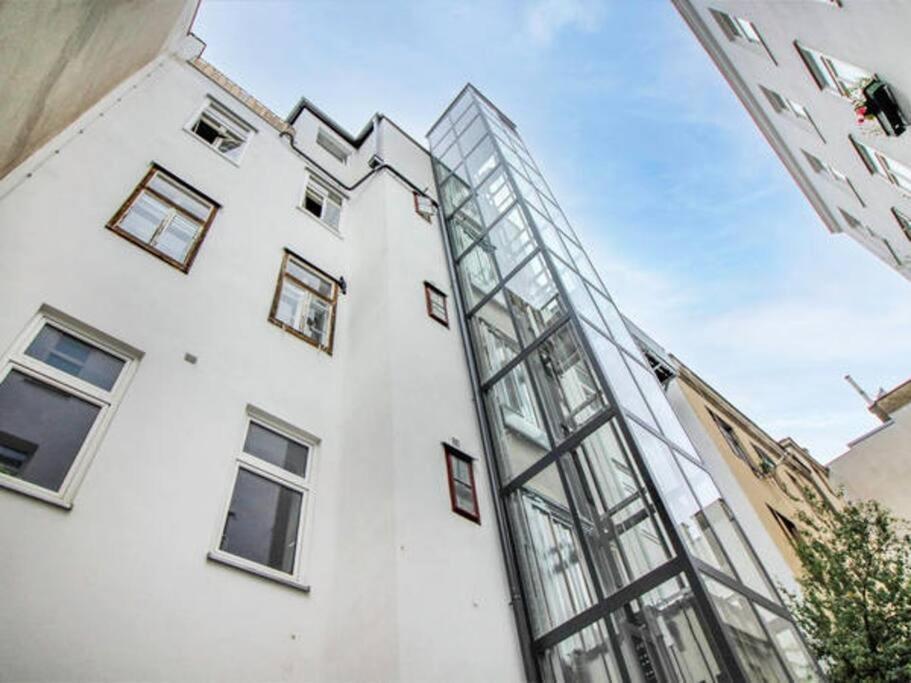 Luxury 2-floor Rooftop With Terrace In The City Center Viena
